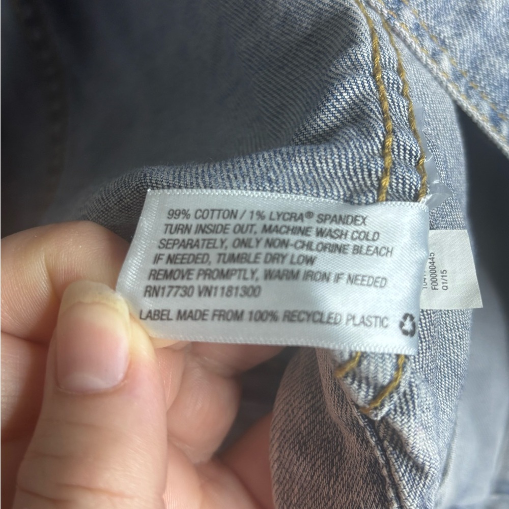 Light Wash Denim Vest Women's Sz L - Picture 8 of 13